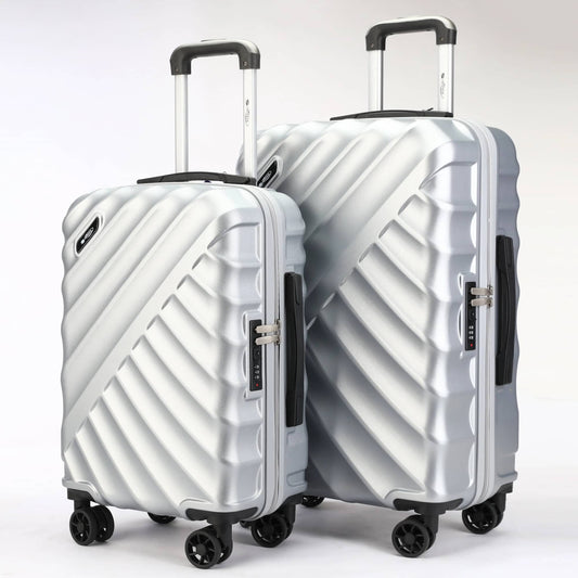 Set trolley rigidi in ABS+PC visti frontalmente, leggeri e resistenti