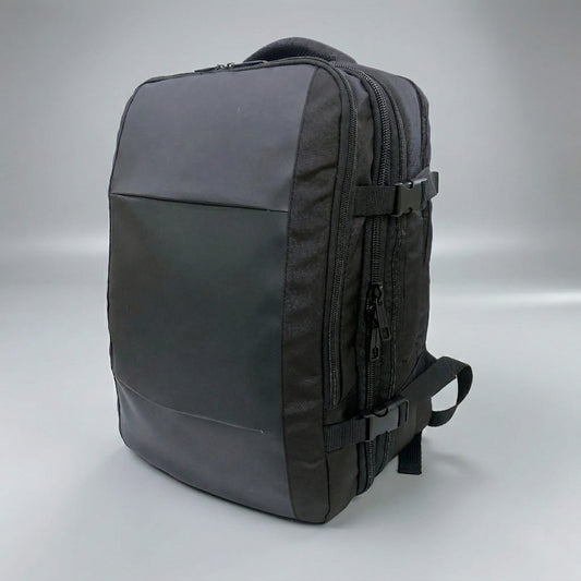 Zaino bagaglio a mano 44x31x23 cm per EasyJet e Ryanair Priority in poliestere 900D nero