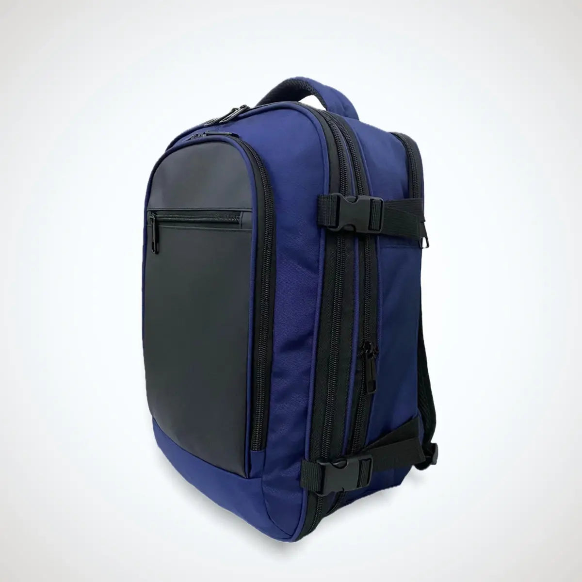 zaino ryanair 40x20x25 visto frontalmente, leggero e resistente