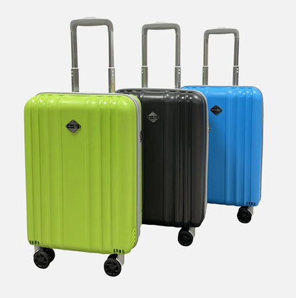 Bagaglio a mano omologato Ryanair e EasyJet con lucchetto TSA integrato.