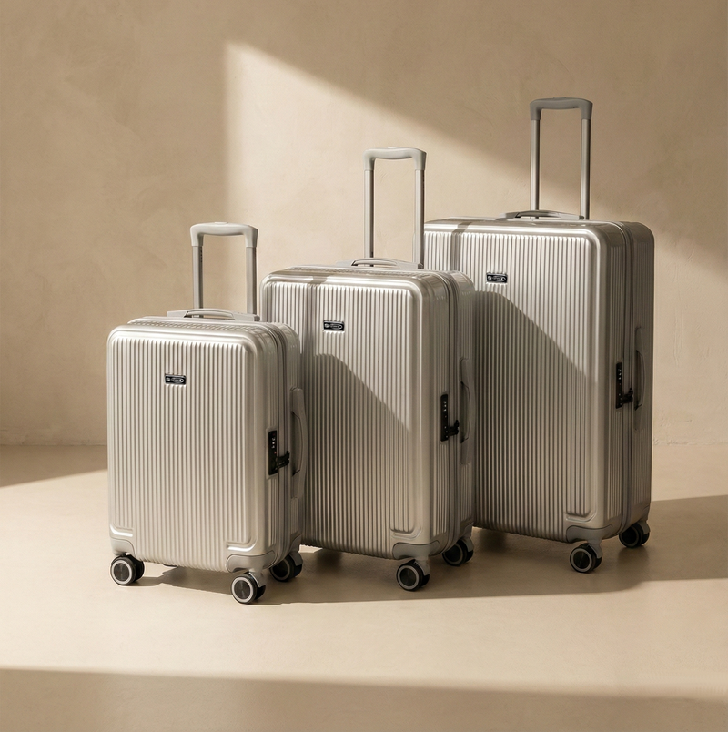 Set 3 Trolley da Viaggio Rigidi (Cabina, Medio, Grande)