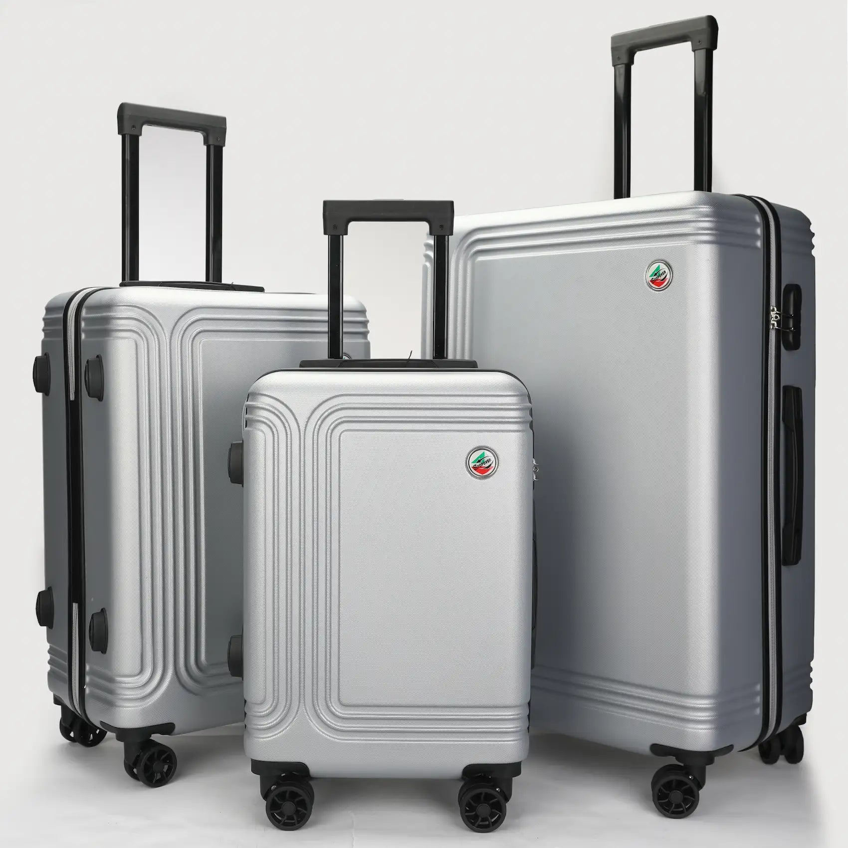 Vista frontale dei trolley ABS Stopover che mostra il design elegante nelle tre misure