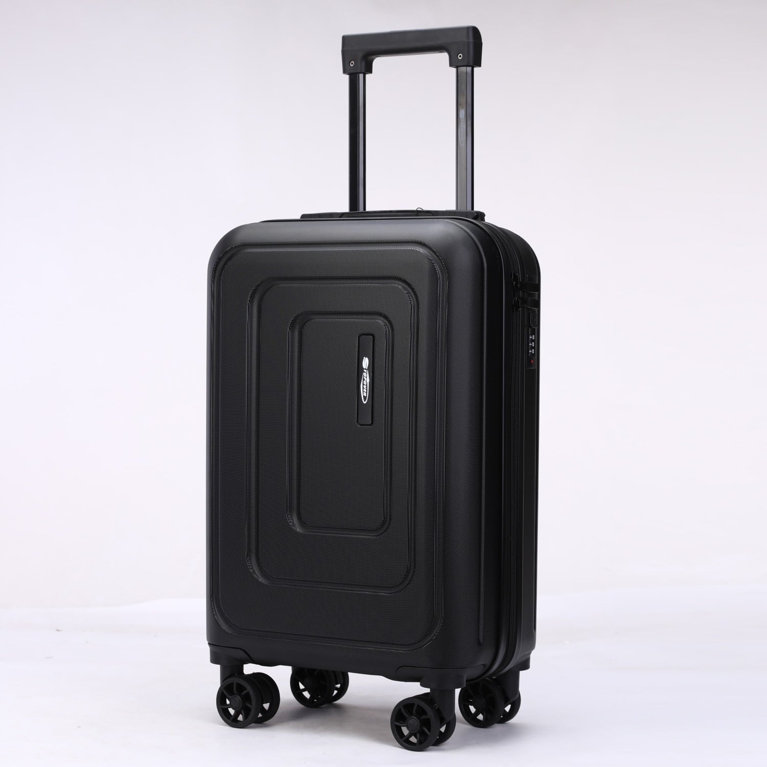 Viaggiatore che trasporta agilmente il trolley da cabina Stopover in aeroporto sfruttando le ruote scorrevoli a 360 gradi.